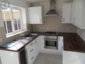Kitchen- click for photo gallery